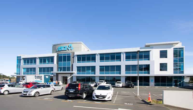 9 Corinthian Drive, Albany