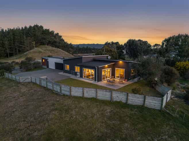 11 Maury Place, FOXTON