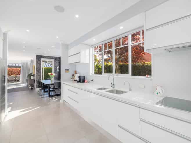 39A McDougall Avenue, Saint Albans