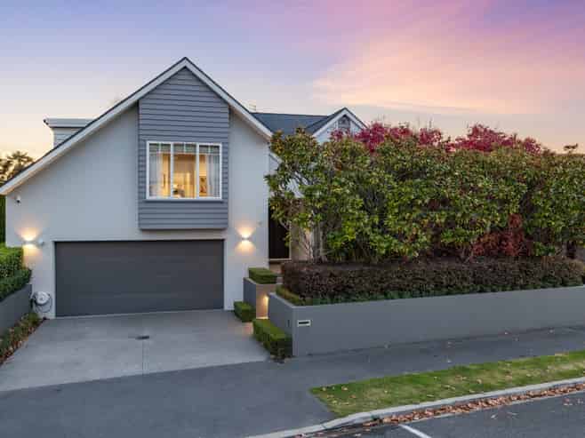 39A McDougall Avenue, Saint Albans