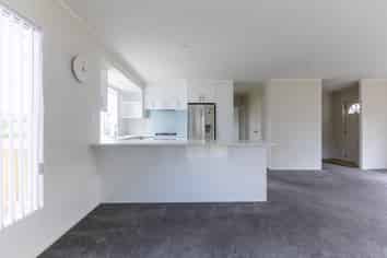 115 Athena Drive, Totara Vale