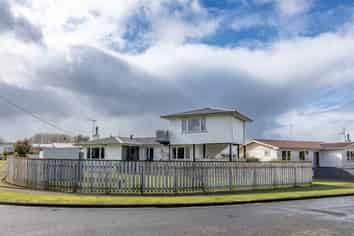 1 Jull Crescent, Waipukurau