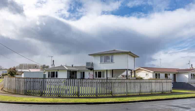 1 Jull Crescent, Waipukurau