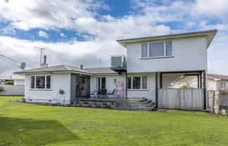 1 Jull Crescent, Waipukurau