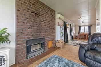 1 Jull Crescent, Waipukurau