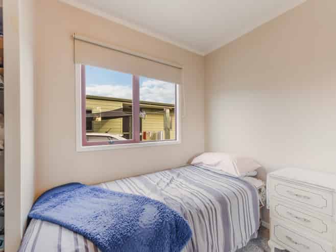 P19/70 Beach Road, Tahunanui