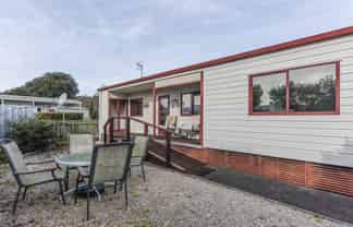 P19/70 Beach Road, Tahunanui