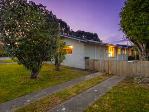 89A Ngaio Road, Waikanae