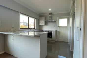 168 Melrose Road, Hillsborough