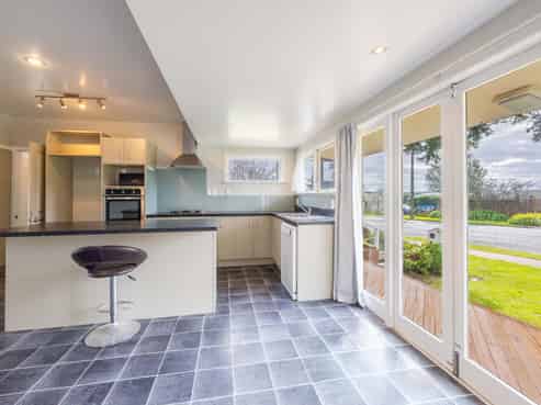 2A Smith Street, Waipukurau and Surrounds