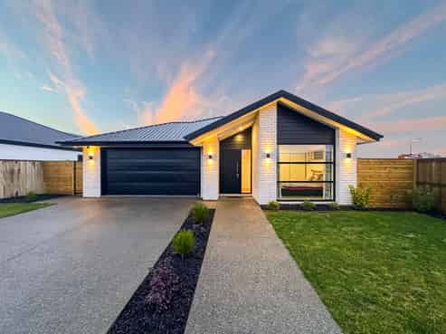 27 Cousins Street, Ravenswood