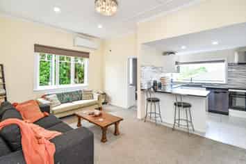 2c Waiari Road, Conifer Grove