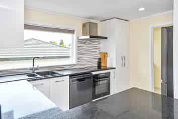 2c Waiari Road, Conifer Grove