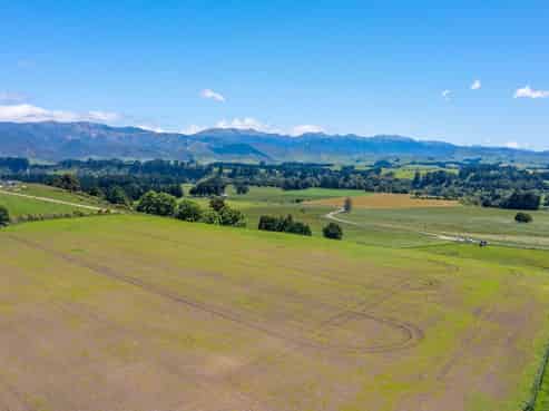 375 Snee Road, Takapau