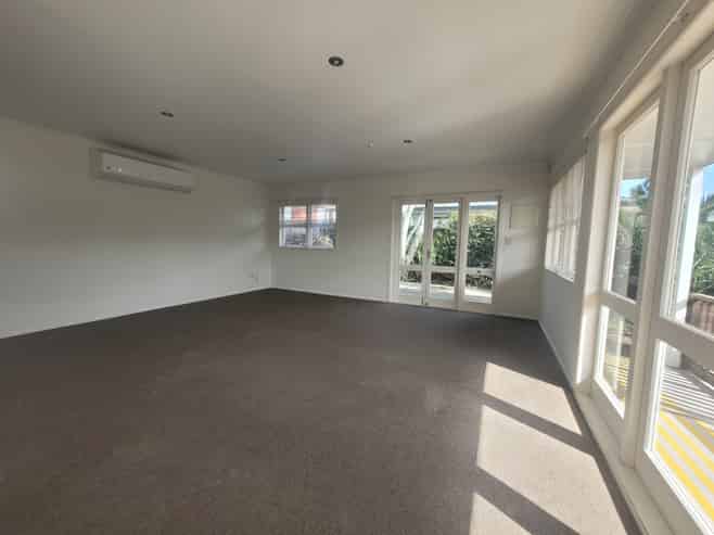 5E Athens Road, Onehunga