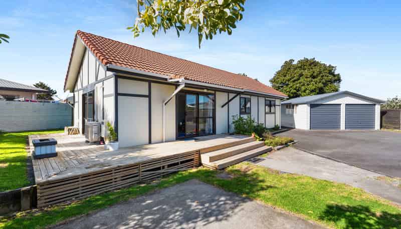 9B Lyn Grove, Papamoa