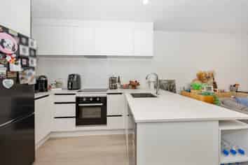 30 Timata Lane, Favona