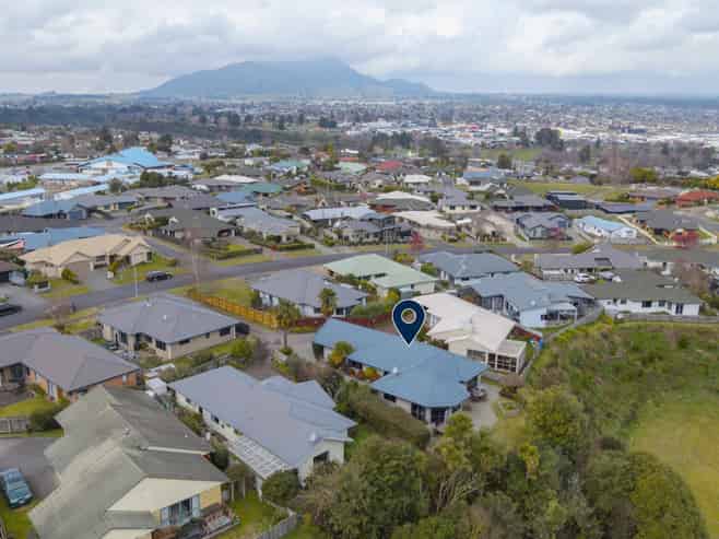 140 Lakewood Drive, Nukuhau
