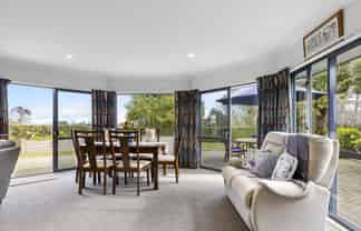 140 Lakewood Drive, Nukuhau