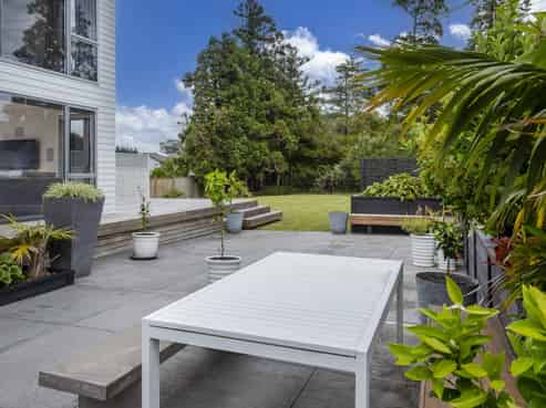 7 Mill Grove, Riverhead