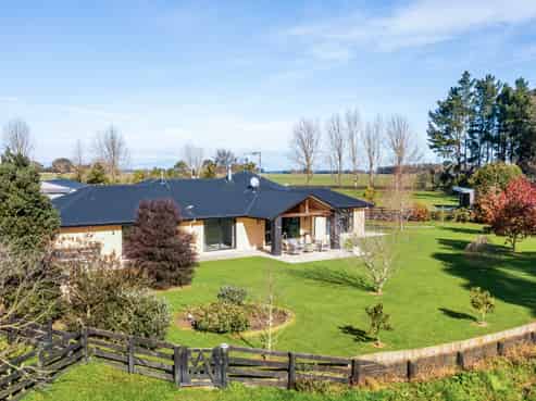 255 Calico Line, Marton