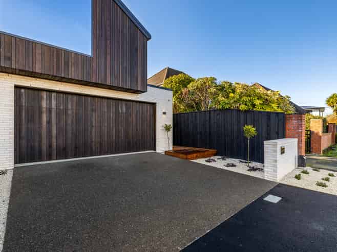 12a Albany Street, Saint Albans