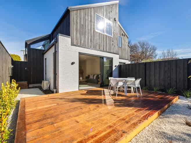 12a Albany Street, Saint Albans