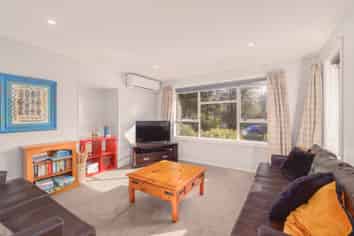 2 Charlesworth Street, Woolston