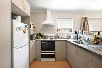 28C Enderley Avenue, Enderley