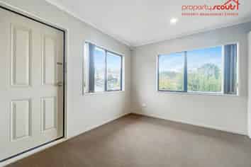 25A Lilburn Crescent, Massey