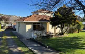 42 Vernon Terrace, Hillsborough