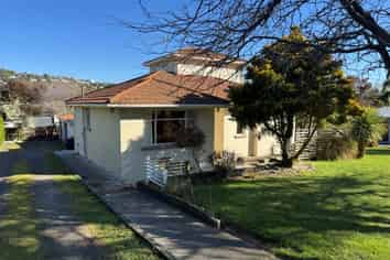 42 Vernon Terrace, Hillsborough
