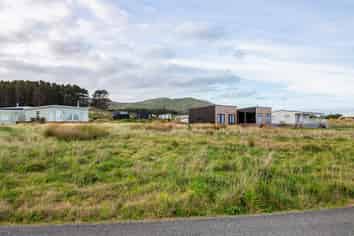 12 Reefview Way, Flat Point
