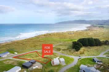 12 Reefview Way, Flat Point