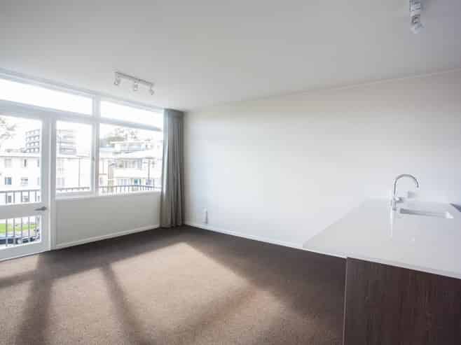 8/3 Bedford Street, Parnell