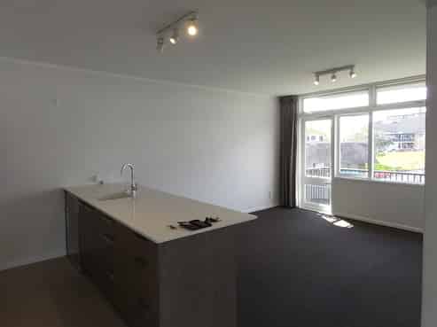 8/3 Bedford Street, Parnell
