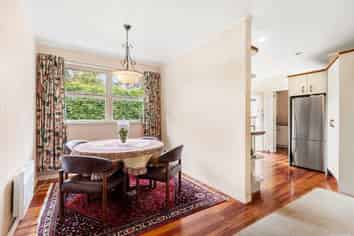 18 Triangle Road, Massey