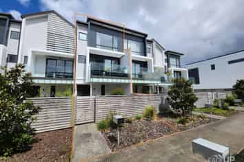 15 Glenae Lane, Hobsonville