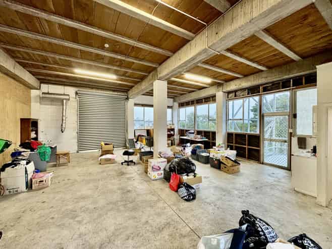 Affordable 187sqm Warehouse