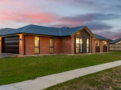 2 Jasmine Street, Woodend