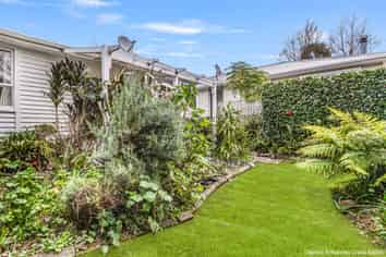 3/43 Belt Road, Moturoa