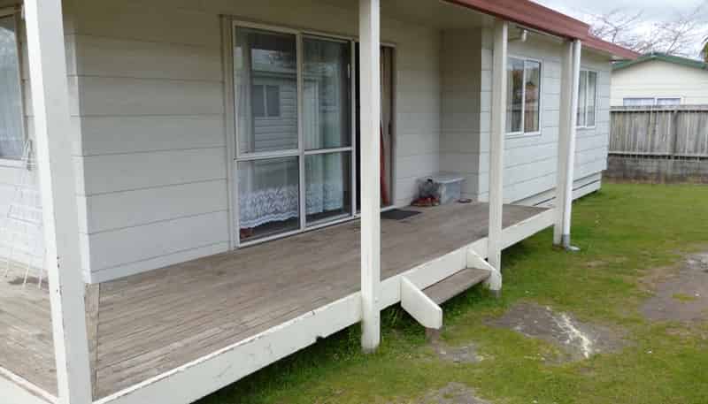 16A Taharangi Street, Koutu