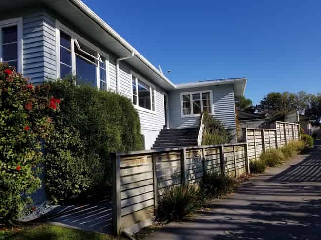 14 Torbay Street, Brooklands