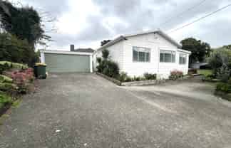 7 Barrys Road, Glendene