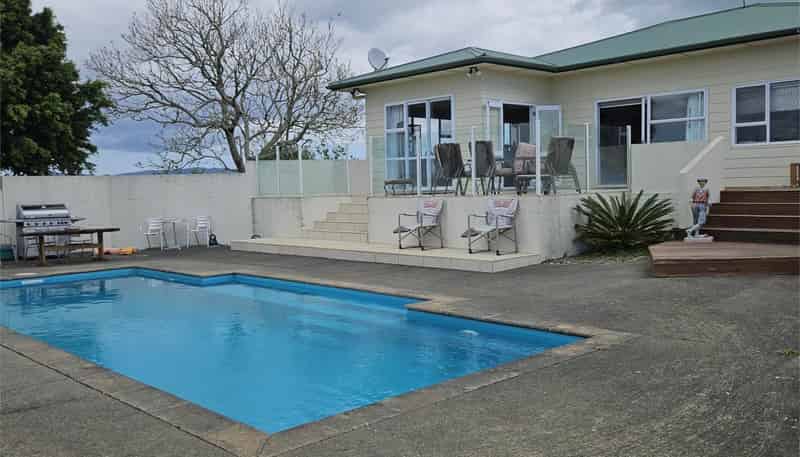 41 Rasmussen Road, Aka Aka