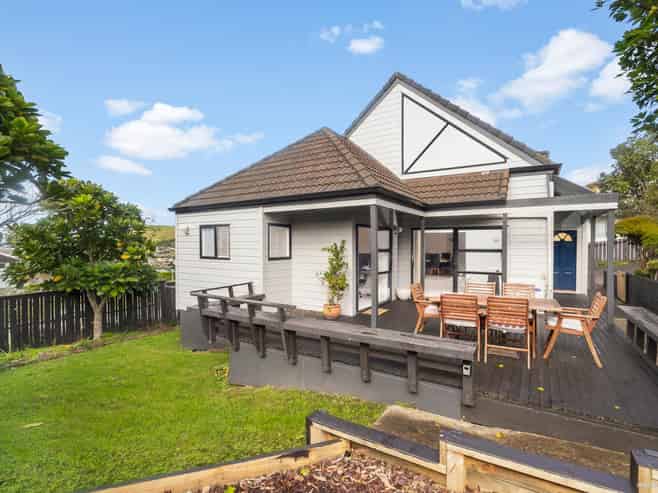 2/184 Norman Lesser Drive, Saint Johns