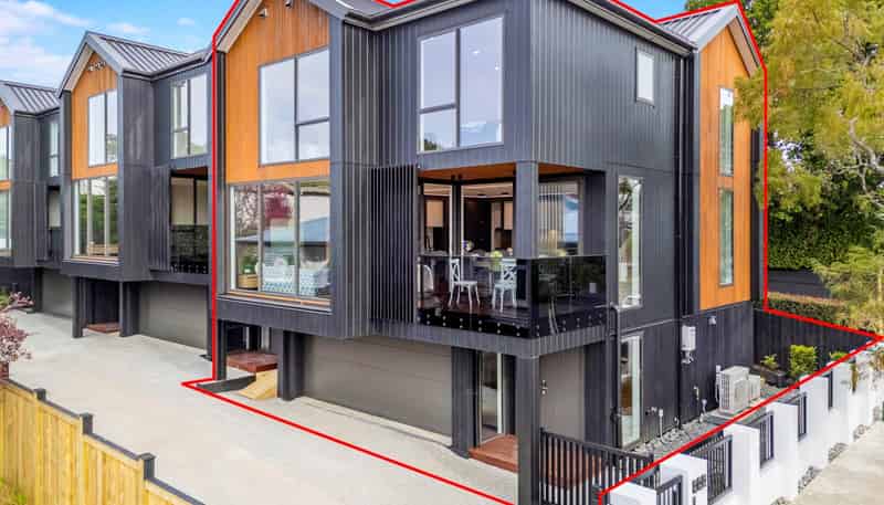 1/30 Clonbern Road, Remuera
