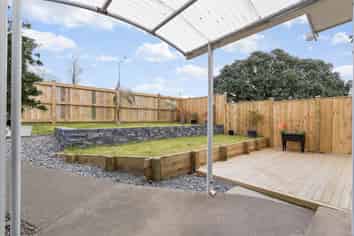 4239A Great North Road, Glendene