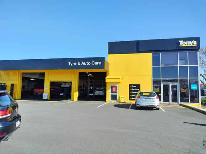 High profile workshop and offices