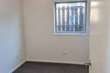 Auckland - Address withheld